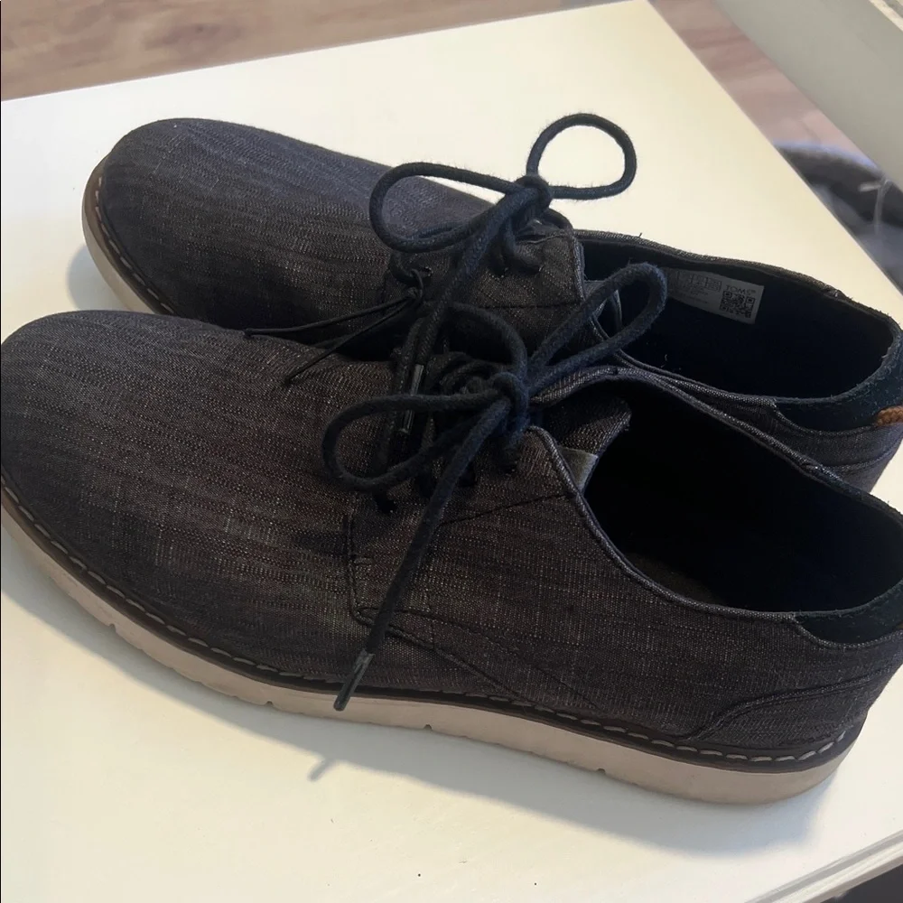 Toms Men's Dark Gray Oxfords
